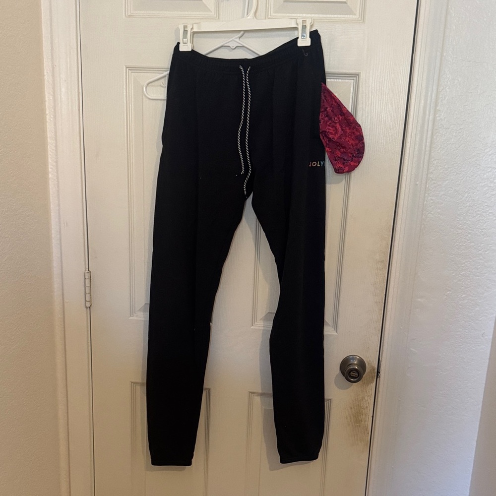 Women’s Jolyn black joggers